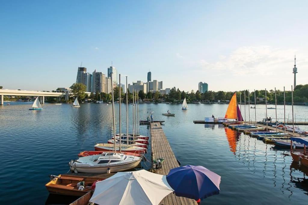 Schoenes Living Am Donauufer เวียนนา ภายนอก รูปภาพ