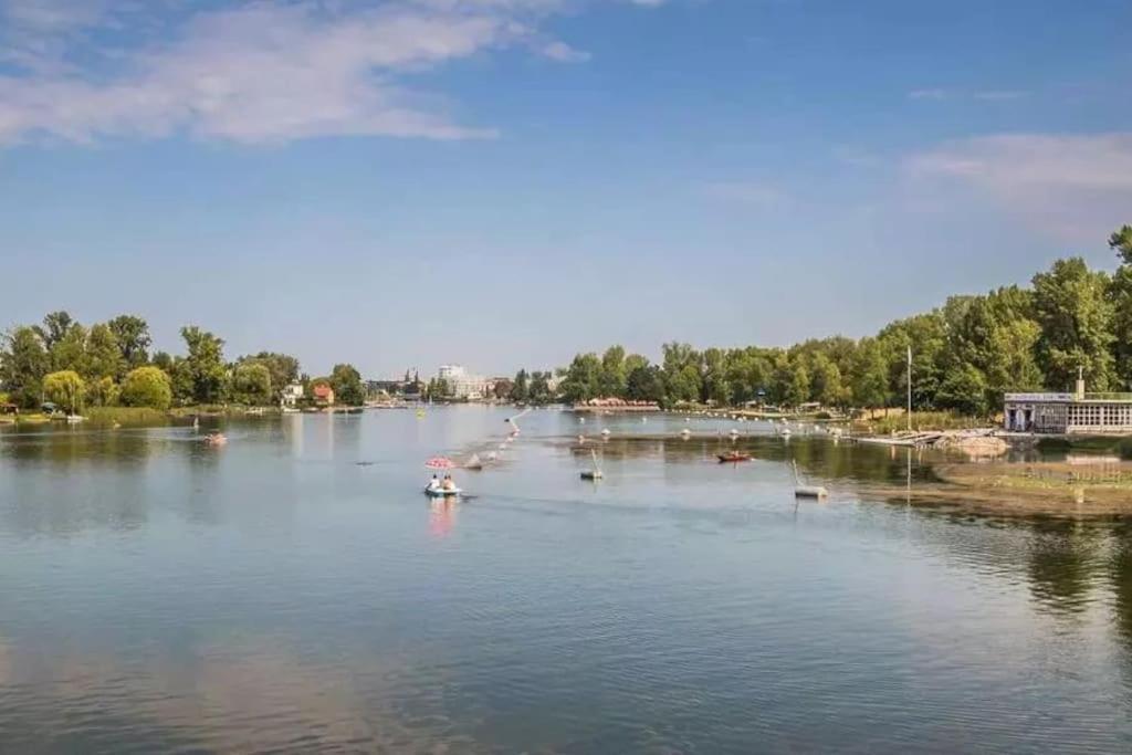 Schoenes Living Am Donauufer เวียนนา ภายนอก รูปภาพ