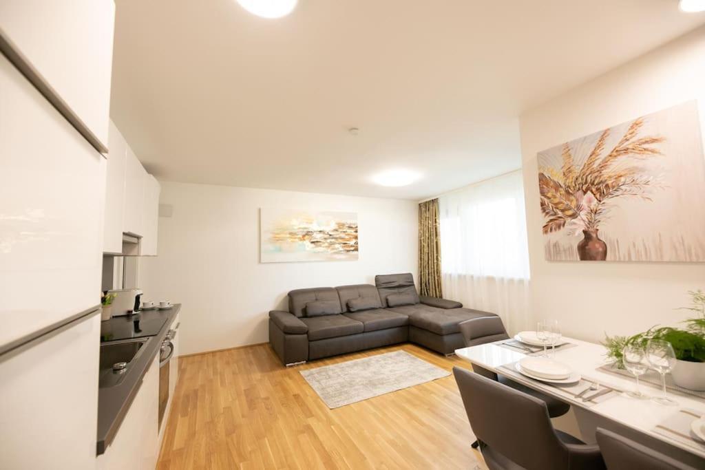 Schoenes Living Am Donauufer เวียนนา ภายนอก รูปภาพ